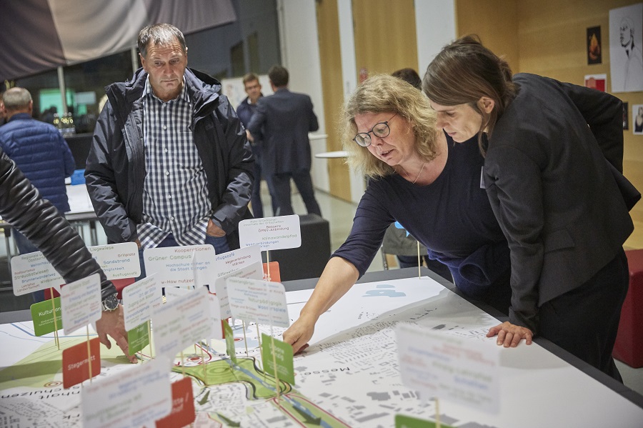 Vergangene Bürgerinformationsveranstaltung mit Silke Moschitz., Abteilungsleiterin Stadtentwicklung.